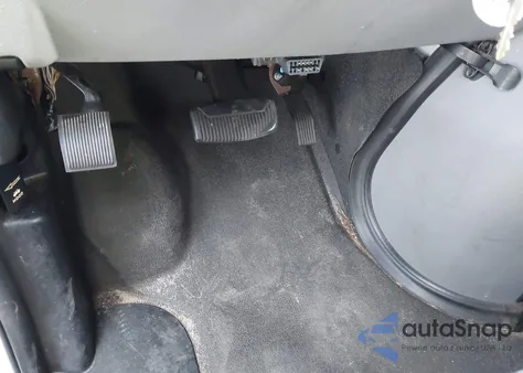 2010 Ford E-350 Super Duty Xl/Xlt из США, поврежденный, VIN 1FBNE3BL0ADA95254